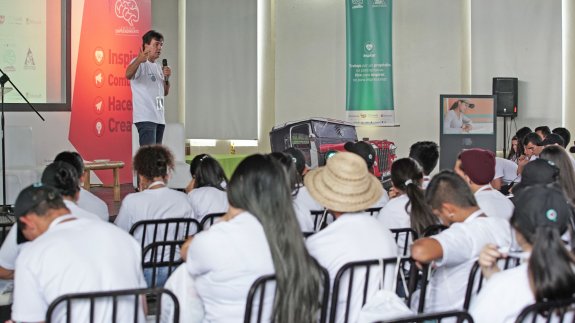 INICIA CAMPAMENTO IDÉATE CAFÉ CON 100 JÓVENES INNOVADORES Y EMPRENDEDORES