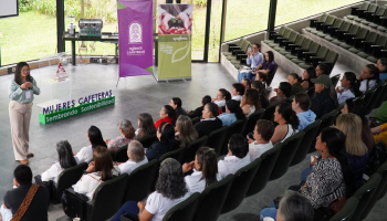 «DESDE LA CREACIÓN DE LA SECRETARÍA DE MEDIO AMBIENTE TENEMOS LA FE PUESTA EN EL PROYECTO MUJERES CAFETERAS»: SECRETARIA