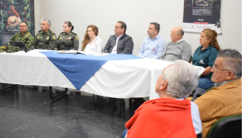 COMITÉ DE CAFETEROS, POLICÍA Y EJÉRCITO REALIZARON RUEDA DE PRENSA DEL PLAN COSECHA 2024 PARA INICIAR DE MANERA OFICIAL LA RECOLECCIÓN DE CAFÉ EN CALDAS