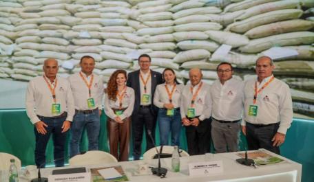 CON SUS DELEGADOS E INVITADAS DESTACADAS, CALDAS REAFIRMA EN EL 93 CONGRESO NACIONAL DE CAFETEROS SU COMPROMISO CON EL CAFÉ