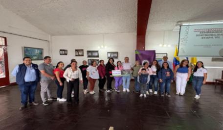 Consejo Participativo de Mujeres Cafeteras de Villamaría reciben incentivos por su compromiso con la sostenibilidad