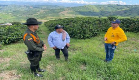 El extensionista informa:  Policía en Caldas y el Servicio de Extensión lideran jornadas técnico ambientales y de seguridad