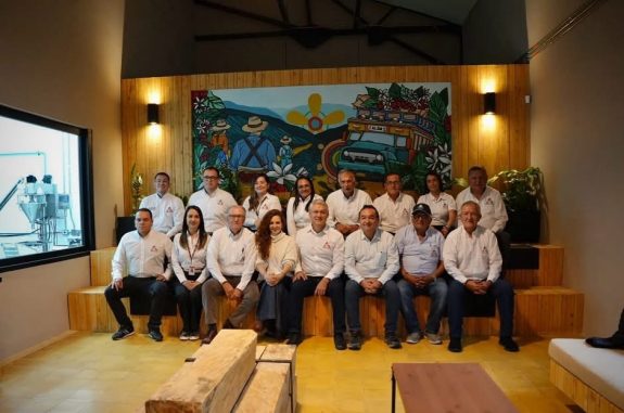 Comité de Cafeteros de Caldas recibió visita institucional del Comité Departamental del Quindío