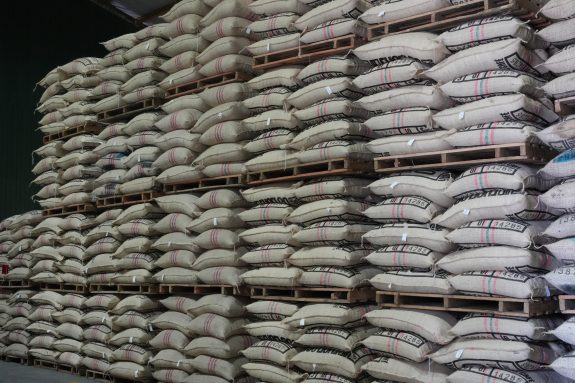 Avances en Almacafé y renovación cafetera destaca el representante cafetero Eugenio Vélez Uribe