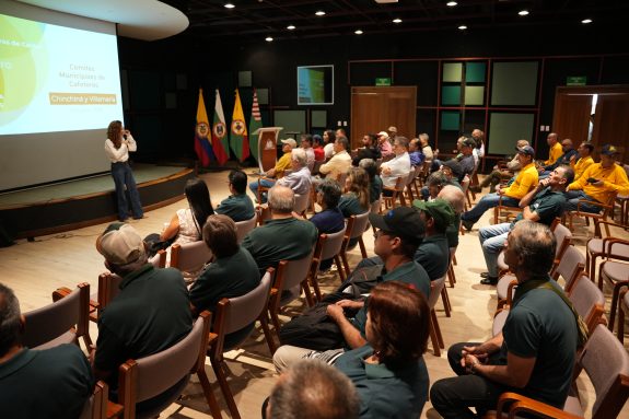 La Dirección Ejecutiva del Comité de Cafeteros de Caldas tuvo dos días de liderazgo con los Comités Municipales de Cafeteros de Chinchiná, Villamaría, Risaralda y Palestina.