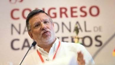 Assisted harvesting & rust resistance advances are shown to coffee growers