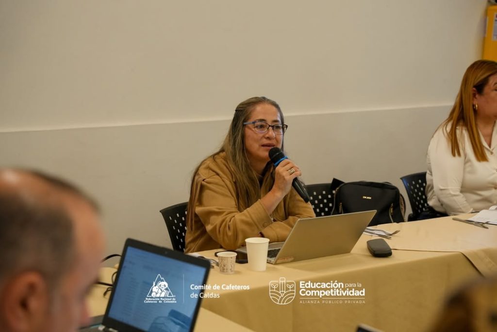 🌱📚 La educación rural sigue construyendo futuro en Caldas.En el comité técnico de la Alianza d (2)